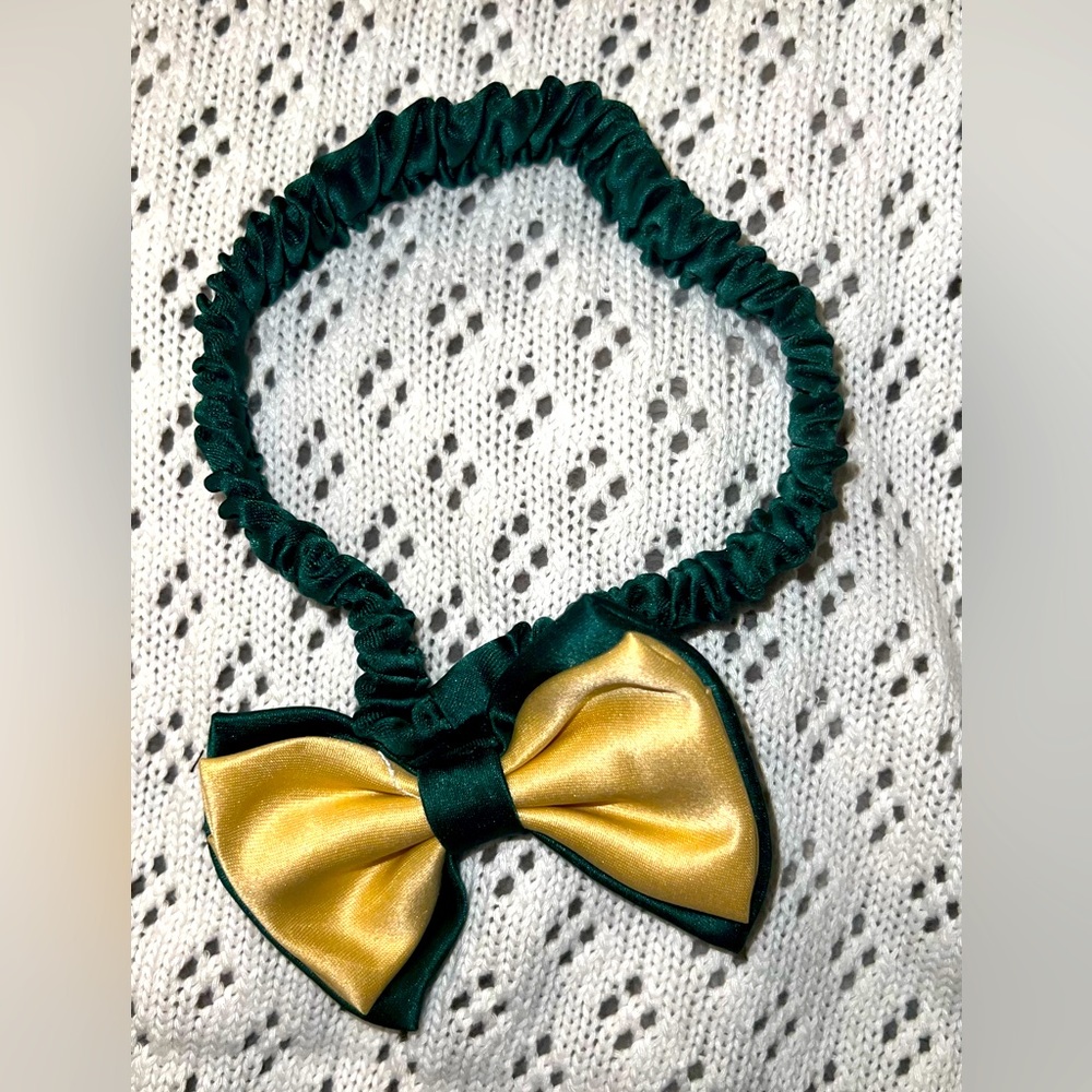 🤩 NEW ITEM! Green and Gold Toddler Girl Christmas dress - Picture 7 of 7